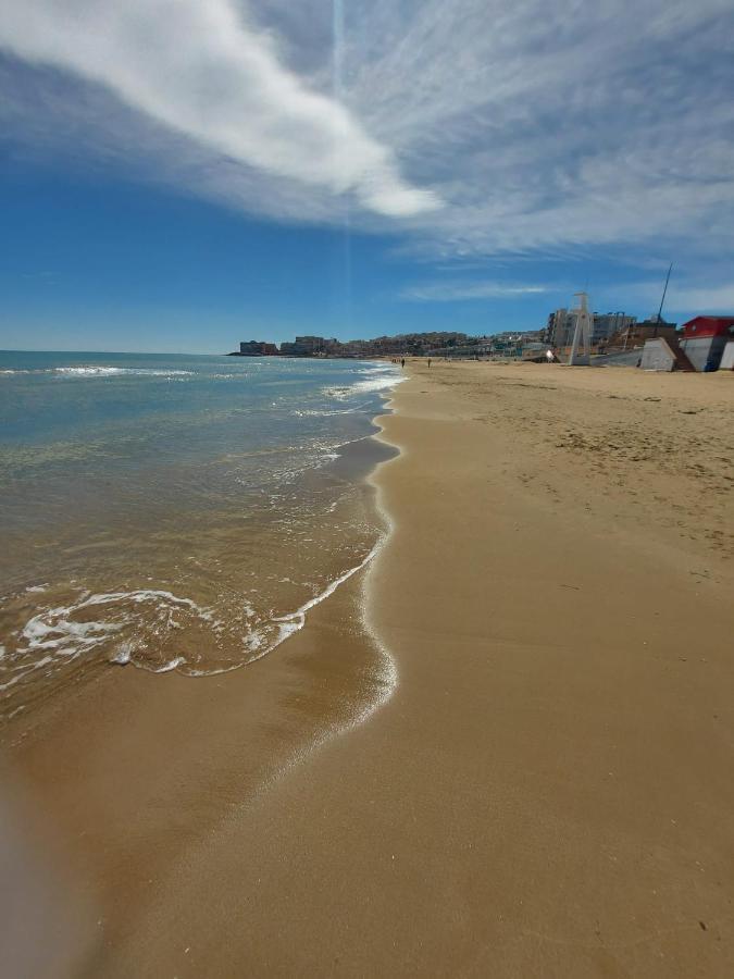 Apartment With Sea View, La Mata Торевьиа Экстерьер фото